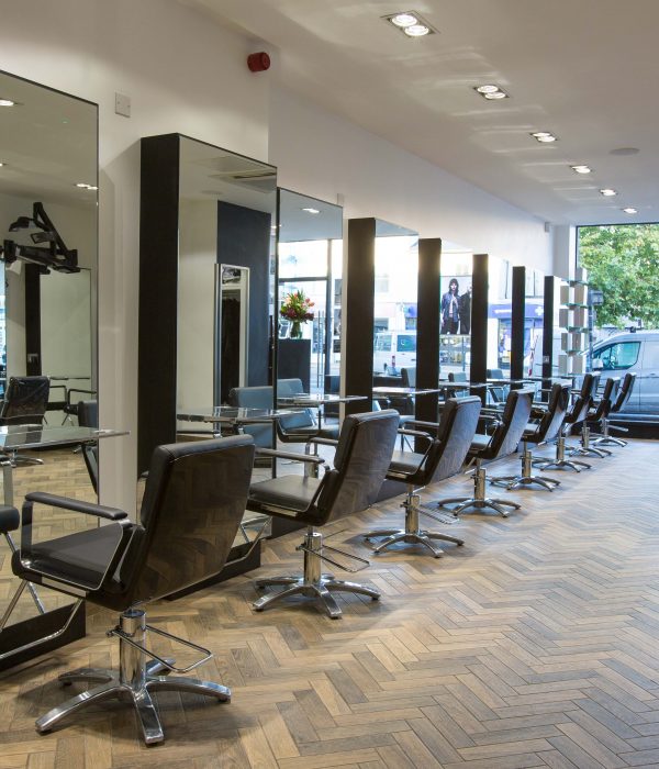 The Salon Review: HOB Salons, Epping