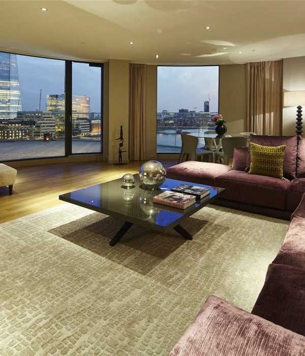 The Luxe Apartment Review: Cheval Three Quays Penthouse, Tower Bridge, London, UK