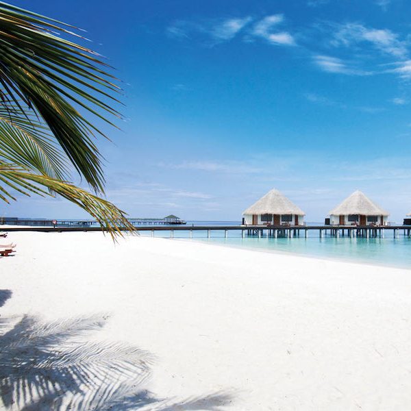THE HOTEL REVIEW: Adaaran Select Meedhupparu, Maldives