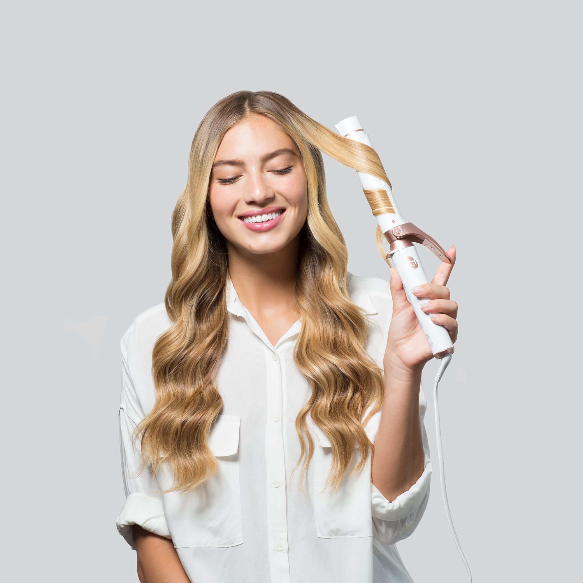 5 Hair Tools You Need For New Summer Social Beauty